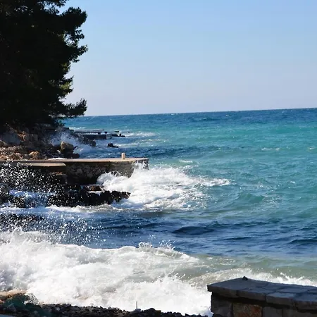 Anica With Seaview Kuciste