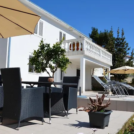 Vila Anica With Seaview *